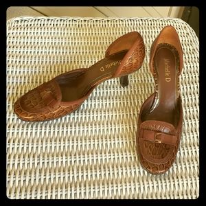Michelle D 'delano' leather heels - size 6
